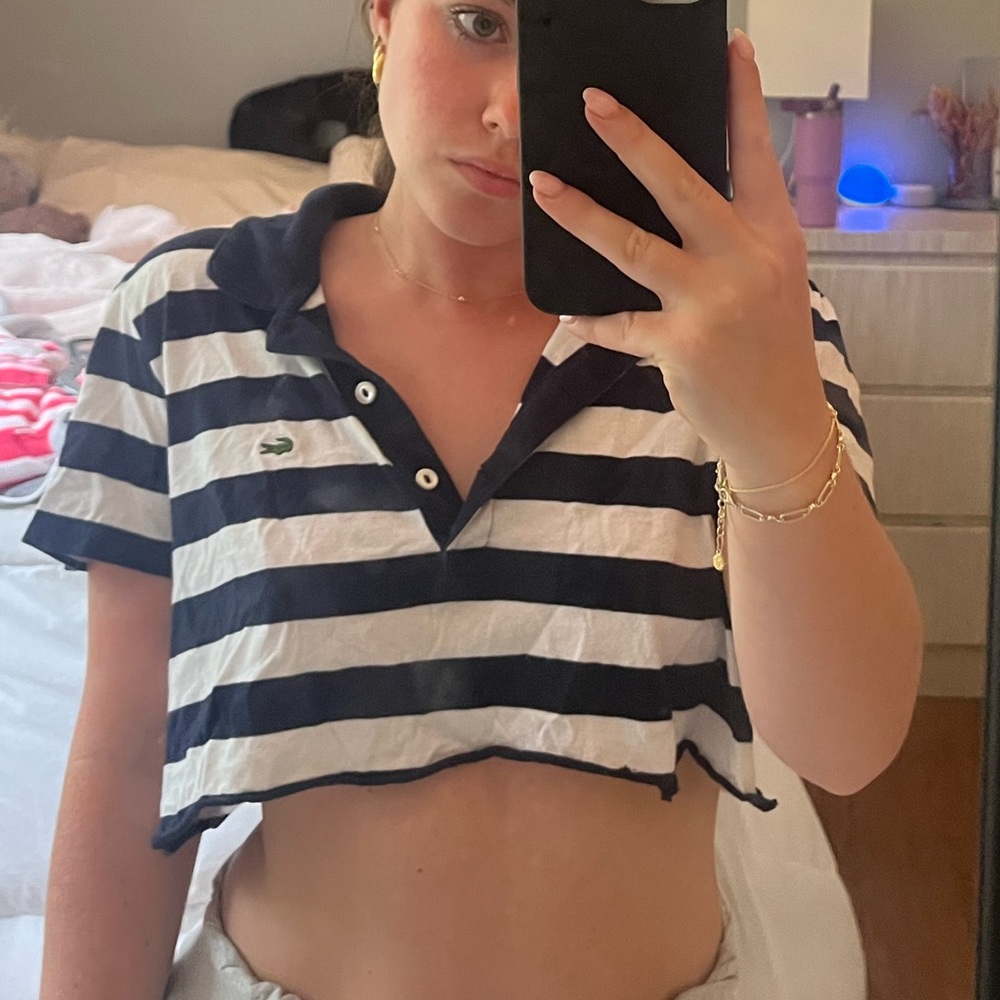 Navy and white striped Lacoste cropped (cut) shirt #stripes